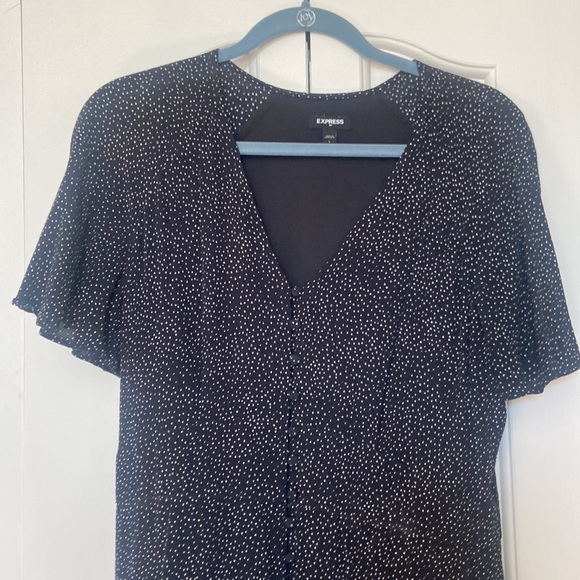 Sexy black dress, with middle slit and eyelet buttons - Picture 5 of 6